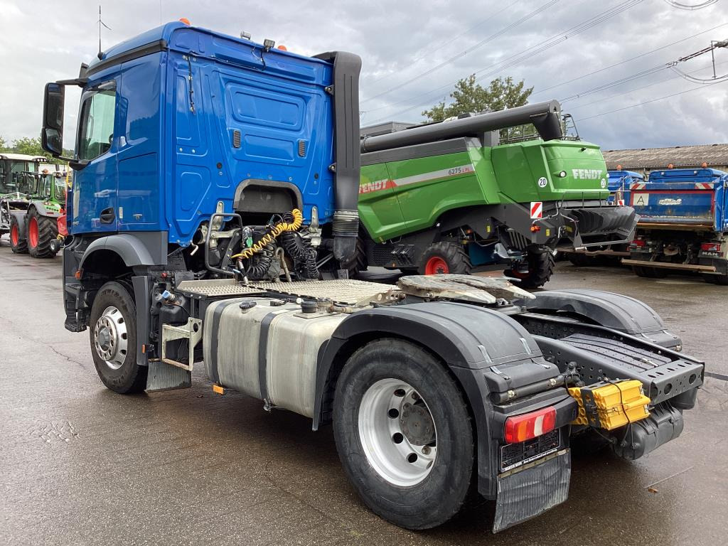 Mercedes Benz Arocs 1846 HAD 4×4 - Tegljač: slika Mercedes Benz Arocs 1846 HAD 4×4 - Tegljač Mercedes Benz Arocs 1846 HAD 4×4 - Tegljač: slika Mercedes Benz Arocs 1846 HAD 4×4 - Tegljač