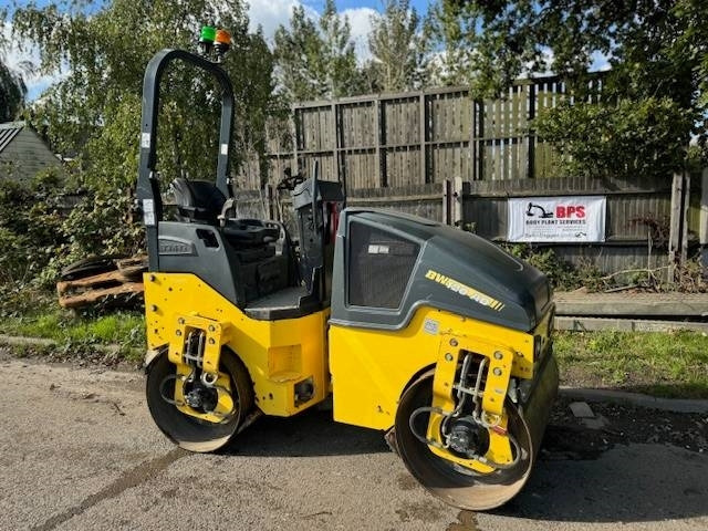 Bomag BW 120 AD-5 - Cestovni valjak: slika Bomag BW 120 AD-5 - Cestovni valjak Bomag BW 120 AD-5 - Cestovni valjak: slika Bomag BW 120 AD-5 - Cestovni valjak