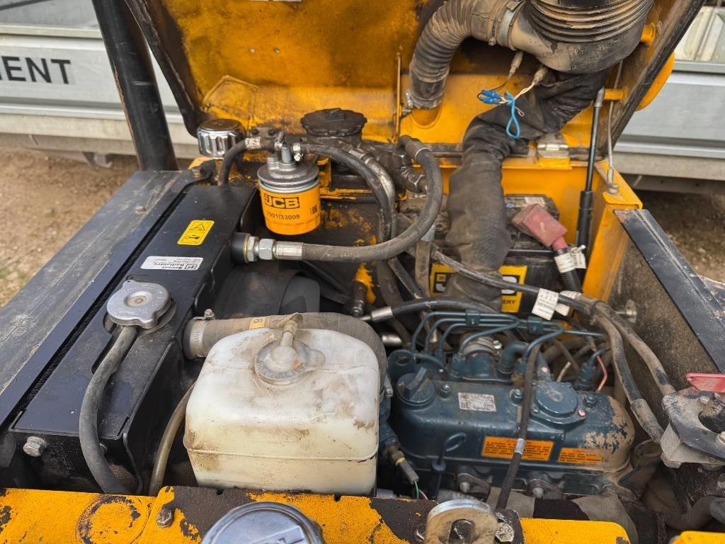 JCB 1 THT - Mini istovarivač: slika JCB 1 THT - Mini istovarivač JCB 1 THT - Mini istovarivač: slika JCB 1 THT - Mini istovarivač