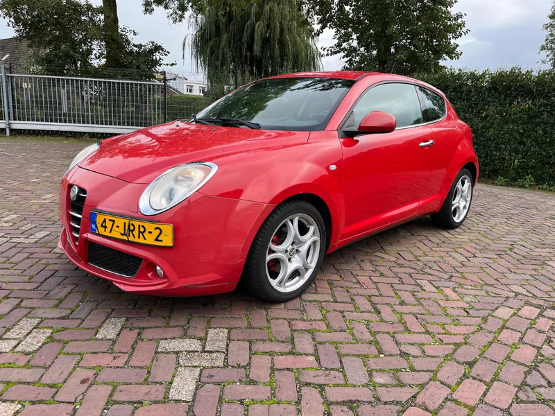 Alfa Romeo MiTo 1.4 T - Hatchback: slika Alfa Romeo MiTo 1.4 T - Hatchback Alfa Romeo MiTo 1.4 T - Hatchback: slika Alfa Romeo MiTo 1.4 T - Hatchback