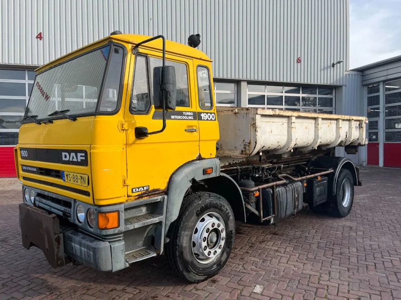 DAF 1900 F HAAKARM - Kamion s kukastom dizalicom: slika DAF 1900 F HAAKARM - Kamion s kukastom dizalicom DAF 1900 F HAAKARM - Kamion s kukastom dizalicom: slika DAF 1900 F HAAKARM - Kamion s kukastom dizalicom