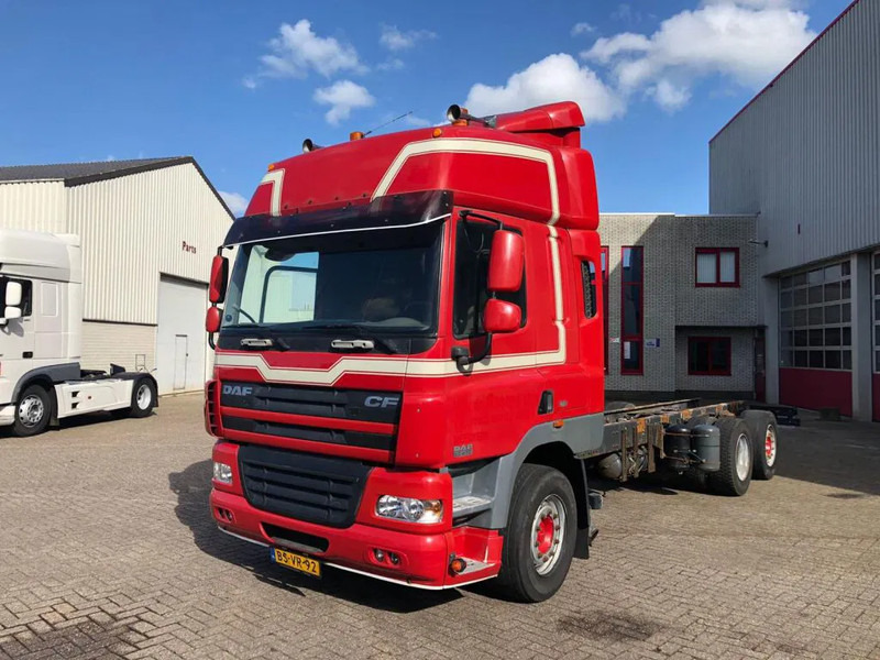 DAF CF 85 FAN CF 85.410 EURO 5 - Kamion-šasija: slika DAF CF 85 FAN CF 85.410 EURO 5 - Kamion-šasija DAF CF 85 FAN CF 85.410 EURO 5 - Kamion-šasija: slika DAF CF 85 FAN CF 85.410 EURO 5 - Kamion-šasija
