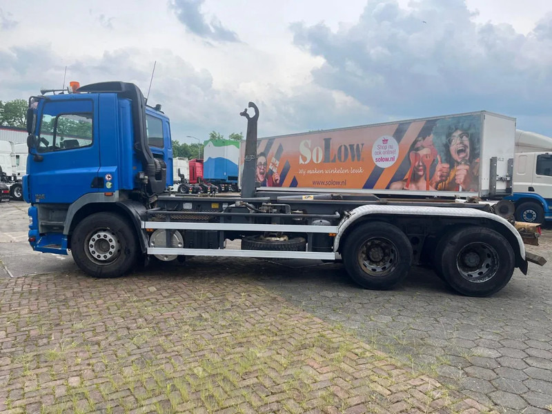 DAF CF FAS CF 85.340 EURO 3 - Transporter kontejnera/ Kamion s izmjenjivim sanducima, Kamion s kranom: slika DAF CF FAS CF 85.340 EURO 3 - Transporter kontejnera/ Kamion s izmjenjivim sanducima, Kamion s kranom DAF CF FAS CF 85.340 EURO 3 - Transporter kontejnera/ Kamion s izmjenjivim sanducima, Kamion s kranom: slika DAF CF FAS CF 85.340 EURO 3 - Transporter kontejnera/ Kamion s izmjenjivim sanducima, Kamion s kranom