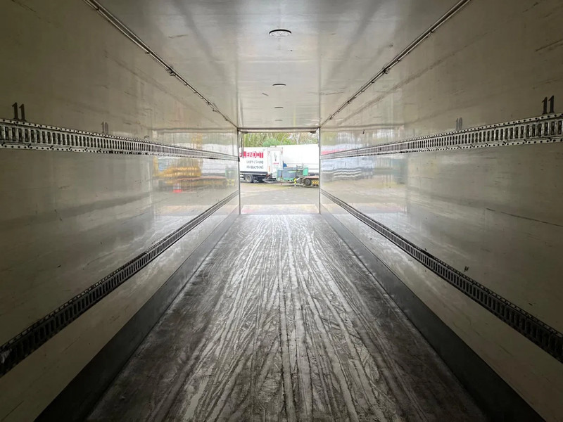 Poluprikolica sa zatvorenim sandukom Groenewegen DRO-15-27 B: slika Poluprikolica sa zatvorenim sandukom Groenewegen DRO-15-27 B Poluprikolica sa zatvorenim sandukom Groenewegen DRO-15-27 B: slika Poluprikolica sa zatvorenim sandukom Groenewegen DRO-15-27 B