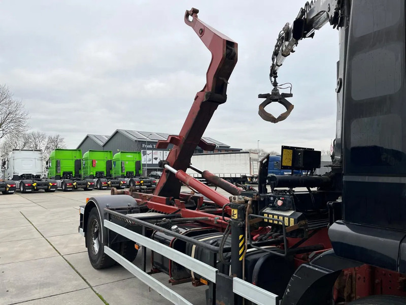 Iveco Eurostar 190 MH190E24 - Kamion s kranom: slika Iveco Eurostar 190 MH190E24 - Kamion s kranom Iveco Eurostar 190 MH190E24 - Kamion s kranom: slika Iveco Eurostar 190 MH190E24 - Kamion s kranom