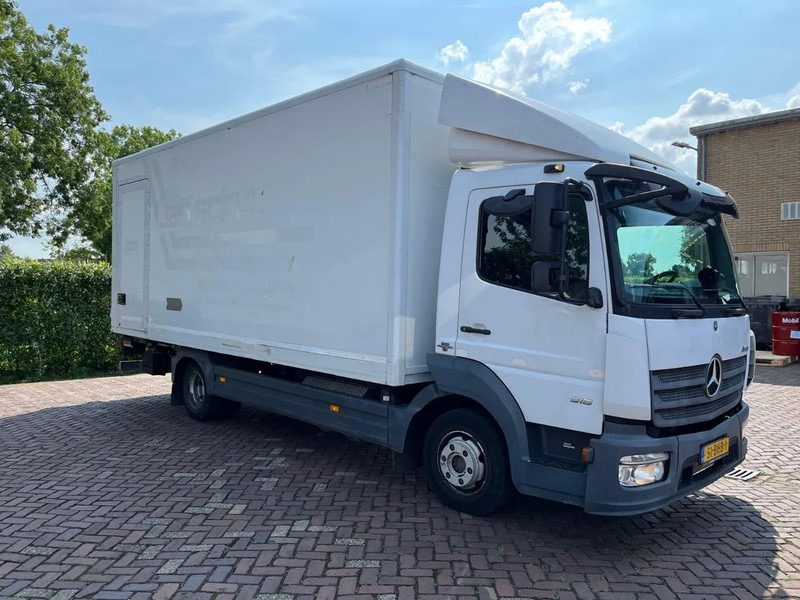 Mercedes-Benz Atego 916 - Kamion sandučar: slika Mercedes-Benz Atego 916 - Kamion sandučar Mercedes-Benz Atego 916 - Kamion sandučar: slika Mercedes-Benz Atego 916 - Kamion sandučar