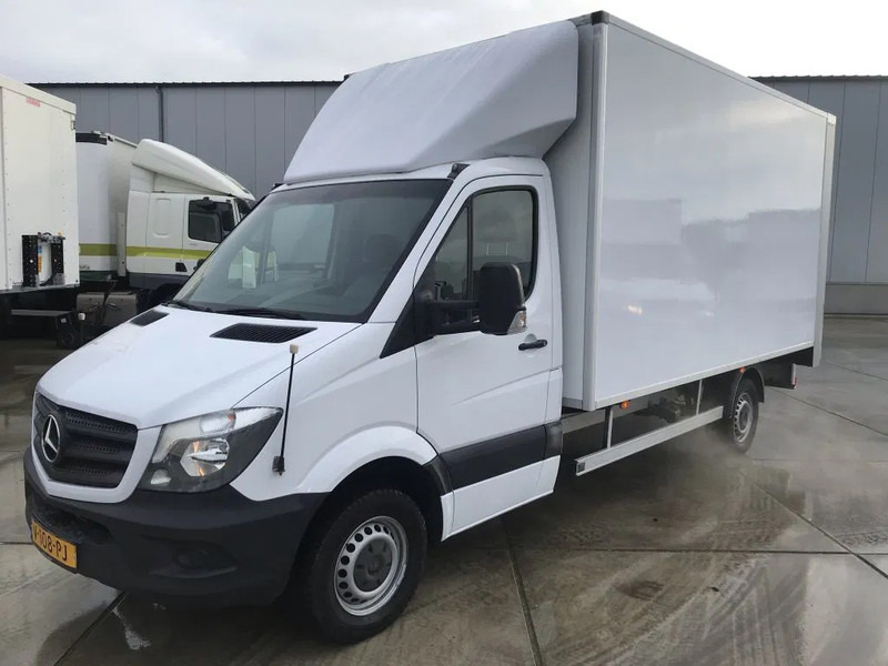 Mercedes-Benz Sprinter 314 CDI meubelbak met laadklep - Furgon: slika Mercedes-Benz Sprinter 314 CDI meubelbak met laadklep - Furgon Mercedes-Benz Sprinter 314 CDI meubelbak met laadklep - Furgon: slika Mercedes-Benz Sprinter 314 CDI meubelbak met laadklep - Furgon