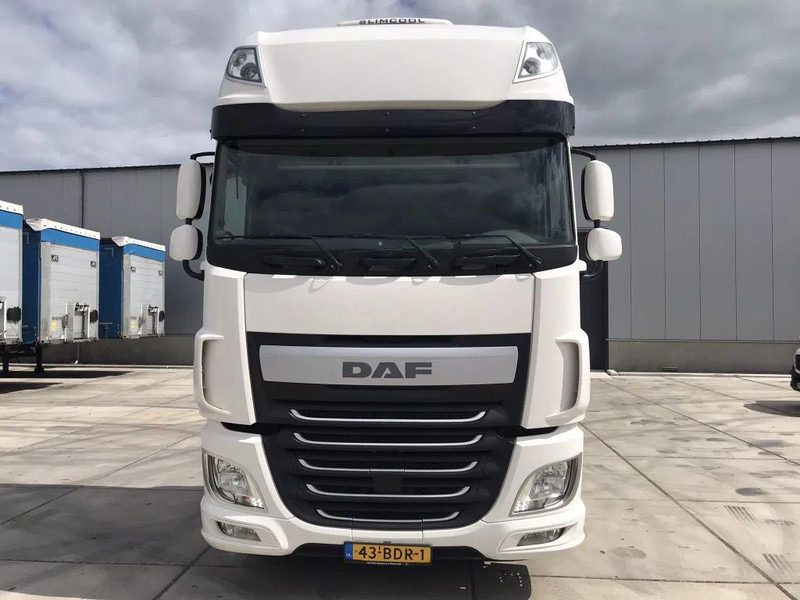 DAF XF 460 FT EURO 6 INTARDER - Tegljač: slika DAF XF 460 FT EURO 6 INTARDER - Tegljač DAF XF 460 FT EURO 6 INTARDER - Tegljač: slika DAF XF 460 FT EURO 6 INTARDER - Tegljač