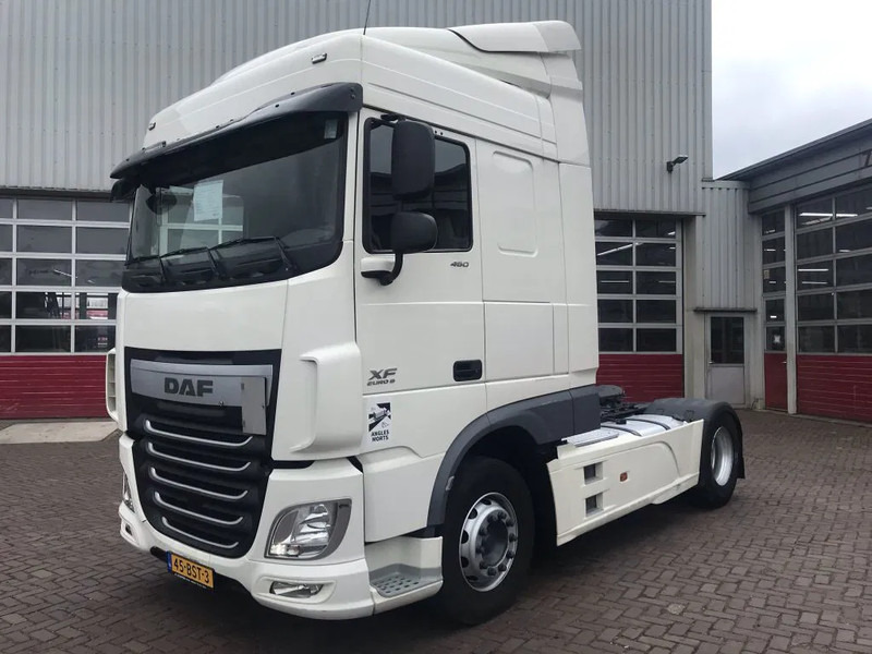 DAF XF 460 FT EURO 6 - Tegljač: slika DAF XF 460 FT EURO 6 - Tegljač DAF XF 460 FT EURO 6 - Tegljač: slika DAF XF 460 FT EURO 6 - Tegljač