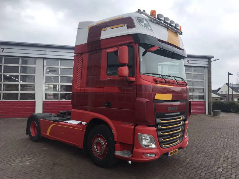 DAF XF 460 FT EURO 6 - Tegljač: slika DAF XF 460 FT EURO 6 - Tegljač DAF XF 460 FT EURO 6 - Tegljač: slika DAF XF 460 FT EURO 6 - Tegljač