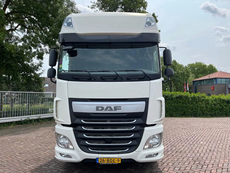 DAF XF 460 FT - Tegljač: slika DAF XF 460 FT - Tegljač DAF XF 460 FT - Tegljač: slika DAF XF 460 FT - Tegljač
