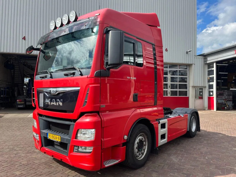 MAN TGX 18.400 EURO 6 - Tegljač: slika MAN TGX 18.400 EURO 6 - Tegljač MAN TGX 18.400 EURO 6 - Tegljač: slika MAN TGX 18.400 EURO 6 - Tegljač