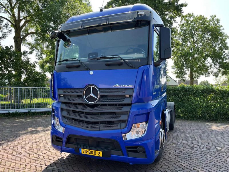 Mercedes-Benz Actros 1940 - Tegljač: slika Mercedes-Benz Actros 1940 - Tegljač Mercedes-Benz Actros 1940 - Tegljač: slika Mercedes-Benz Actros 1940 - Tegljač