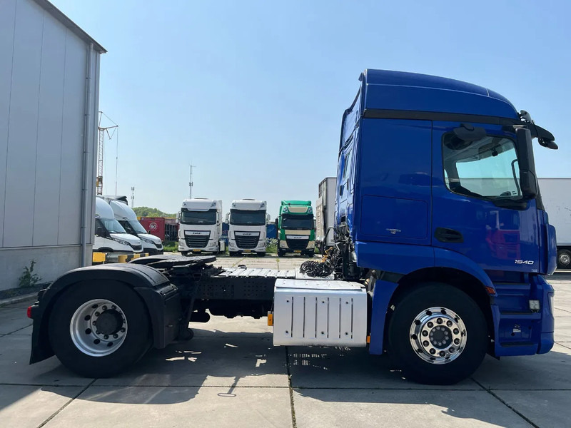 Mercedes-Benz Actros 1940 - Tegljač: slika Mercedes-Benz Actros 1940 - Tegljač Mercedes-Benz Actros 1940 - Tegljač: slika Mercedes-Benz Actros 1940 - Tegljač