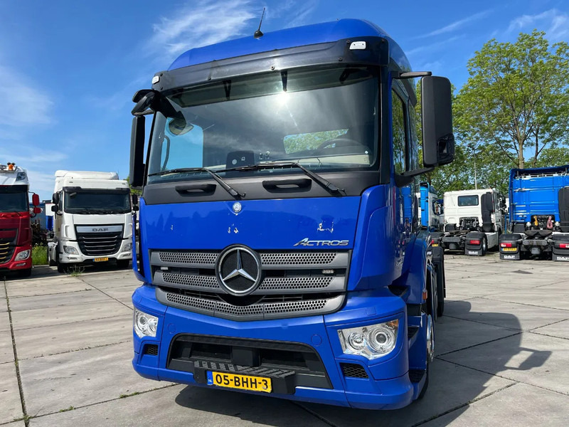Mercedes-Benz Actros 1940 - Tegljač: slika Mercedes-Benz Actros 1940 - Tegljač Mercedes-Benz Actros 1940 - Tegljač: slika Mercedes-Benz Actros 1940 - Tegljač