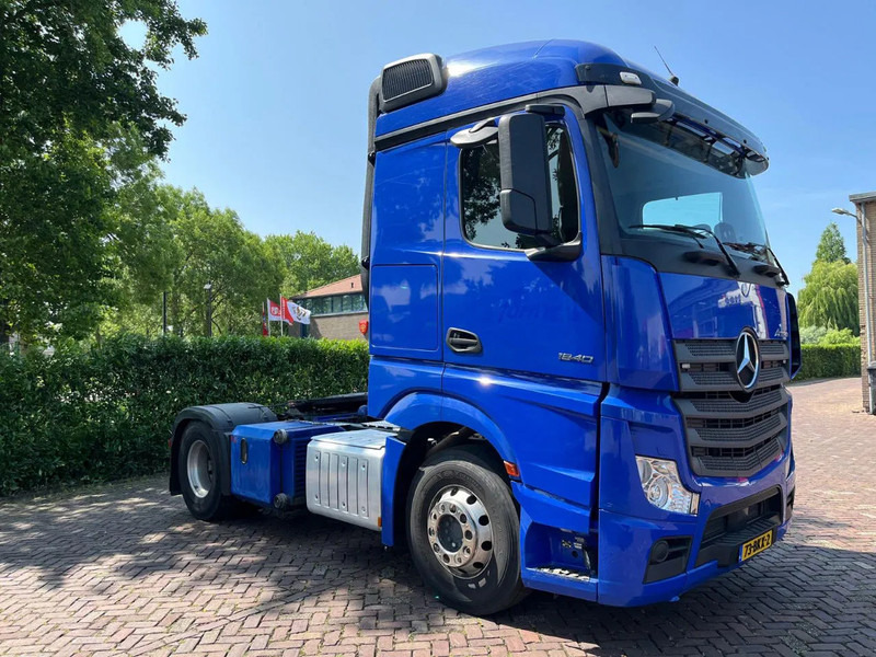 Mercedes-Benz Actros 1940 - Tegljač: slika Mercedes-Benz Actros 1940 - Tegljač Mercedes-Benz Actros 1940 - Tegljač: slika Mercedes-Benz Actros 1940 - Tegljač