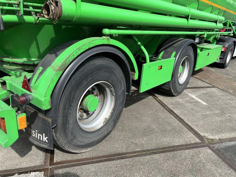 Poluprikolica cisterna WELGRO 90 WSL 2 ASSEN 24 M3: slika Poluprikolica cisterna WELGRO 90 WSL 2 ASSEN 24 M3