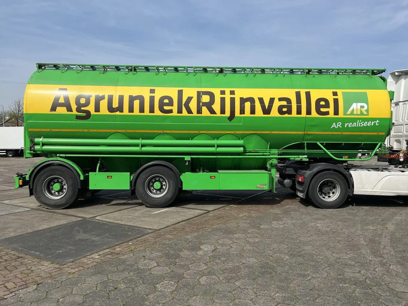 Poluprikolica cisterna WELGRO 90 WSL 2 ASSEN 24 M3: slika Poluprikolica cisterna WELGRO 90 WSL 2 ASSEN 24 M3