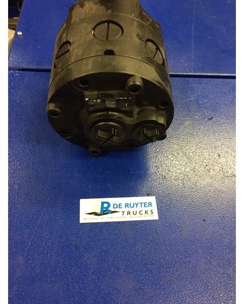 ZF Stuuroliepomp 8605955133 - Servo pumpa upravljačkog mehanizma: slika ZF Stuuroliepomp 8605955133 - Servo pumpa upravljačkog mehanizma ZF Stuuroliepomp 8605955133 - Servo pumpa upravljačkog mehanizma: slika ZF Stuuroliepomp 8605955133 - Servo pumpa upravljačkog mehanizma