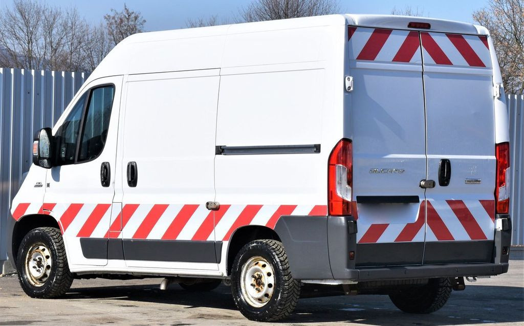 Fiat Ducato 130 Multijet* 4x4 Top Zustand - Furgon: slika Fiat Ducato 130 Multijet* 4x4 Top Zustand - Furgon Fiat Ducato 130 Multijet* 4x4 Top Zustand - Furgon: slika Fiat Ducato 130 Multijet* 4x4 Top Zustand - Furgon