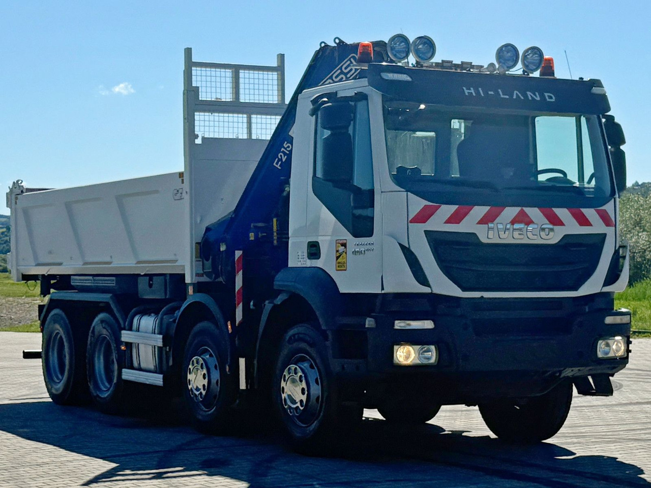 Iveco TRAKKER 450 * FASSI F215A.0.22 + FUNK / 8x4 *TOP - Kamion s kranom: slika Iveco TRAKKER 450 * FASSI F215A.0.22 + FUNK / 8x4 *TOP - Kamion s kranom Iveco TRAKKER 450 * FASSI F215A.0.22 + FUNK / 8x4 *TOP - Kamion s kranom: slika Iveco TRAKKER 450 * FASSI F215A.0.22 + FUNK / 8x4 *TOP - Kamion s kranom