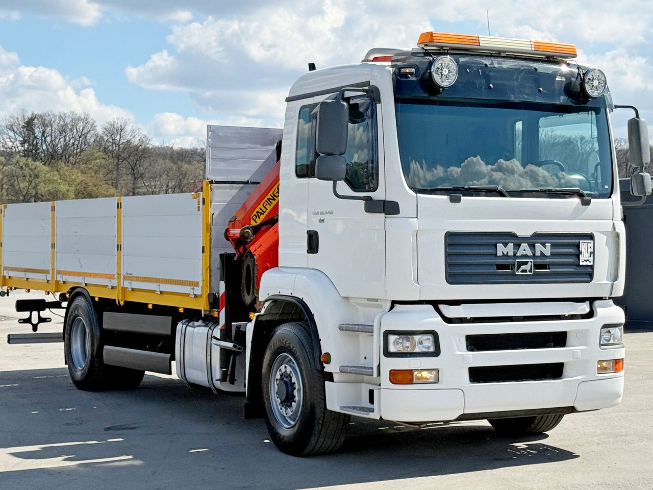 MAN TGA 18.440* PK 16502 + FUNK * 4x4 * TOP - Kamion s kranom: slika MAN TGA 18.440* PK 16502 + FUNK * 4x4 * TOP - Kamion s kranom MAN TGA 18.440* PK 16502 + FUNK * 4x4 * TOP - Kamion s kranom: slika MAN TGA 18.440* PK 16502 + FUNK * 4x4 * TOP - Kamion s kranom