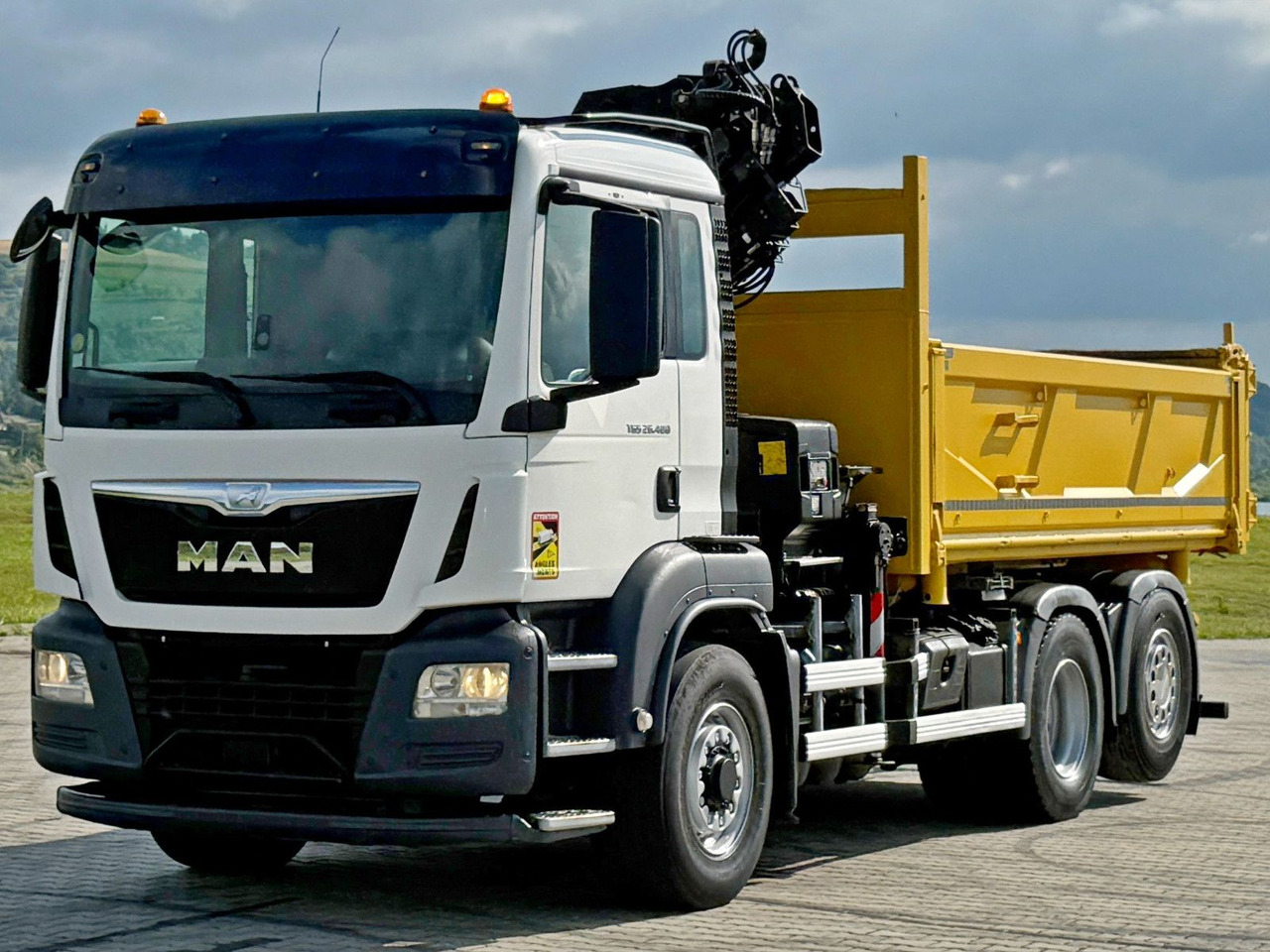 MAN TGS 26.400 * HIAB X-HIDUO 188 E-3 + FUNK * 6x4 - Kamion s kranom: slika MAN TGS 26.400 * HIAB X-HIDUO 188 E-3 + FUNK * 6x4 - Kamion s kranom MAN TGS 26.400 * HIAB X-HIDUO 188 E-3 + FUNK * 6x4 - Kamion s kranom: slika MAN TGS 26.400 * HIAB X-HIDUO 188 E-3 + FUNK * 6x4 - Kamion s kranom