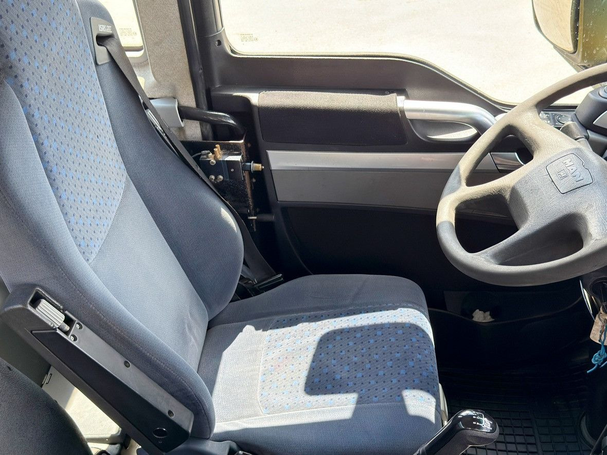 Kiper, Kamion s kranom MAN TGS 33.360 * KIPPER 5,10 m  / 6x4 * TOPZUSTAND: slika Kiper, Kamion s kranom MAN TGS 33.360 * KIPPER 5,10 m  / 6x4 * TOPZUSTAND