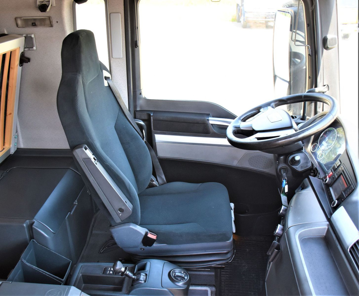 Kamion s kranom MAN TGX 26.440 Pritsche 6,20 m+HIAB 122 HIDUO/FUNK: slika Kamion s kranom MAN TGX 26.440 Pritsche 6,20 m+HIAB 122 HIDUO/FUNK Kamion s kranom MAN TGX 26.440 Pritsche 6,20 m+HIAB 122 HIDUO/FUNK: slika Kamion s kranom MAN TGX 26.440 Pritsche 6,20 m+HIAB 122 HIDUO/FUNK