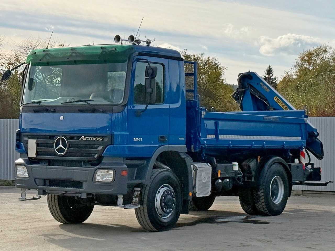 Mercedes-Benz ACTROS 1841 * PK 10501 + FUNK * TOP * 4x4 - Kiper, Kamion s kranom: slika  Mercedes-Benz ACTROS 1841 * PK 10501 + FUNK * TOP * 4x4 - Kiper, Kamion s kranom Mercedes-Benz ACTROS 1841 * PK 10501 + FUNK * TOP * 4x4 - Kiper, Kamion s kranom: slika  Mercedes-Benz ACTROS 1841 * PK 10501 + FUNK * TOP * 4x4 - Kiper, Kamion s kranom