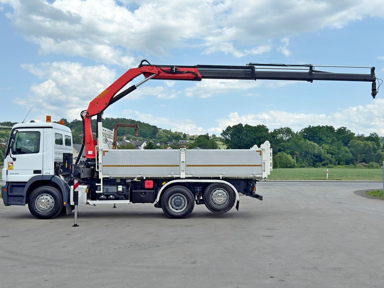 Mercedes-Benz ACTROS 2536* KIPPER 5,30m * PK 15500 + FUNK* TOP - Kamion s kranom: slika Mercedes-Benz ACTROS 2536* KIPPER 5,30m * PK 15500 + FUNK* TOP - Kamion s kranom Mercedes-Benz ACTROS 2536* KIPPER 5,30m * PK 15500 + FUNK* TOP - Kamion s kranom: slika Mercedes-Benz ACTROS 2536* KIPPER 5,30m * PK 15500 + FUNK* TOP - Kamion s kranom