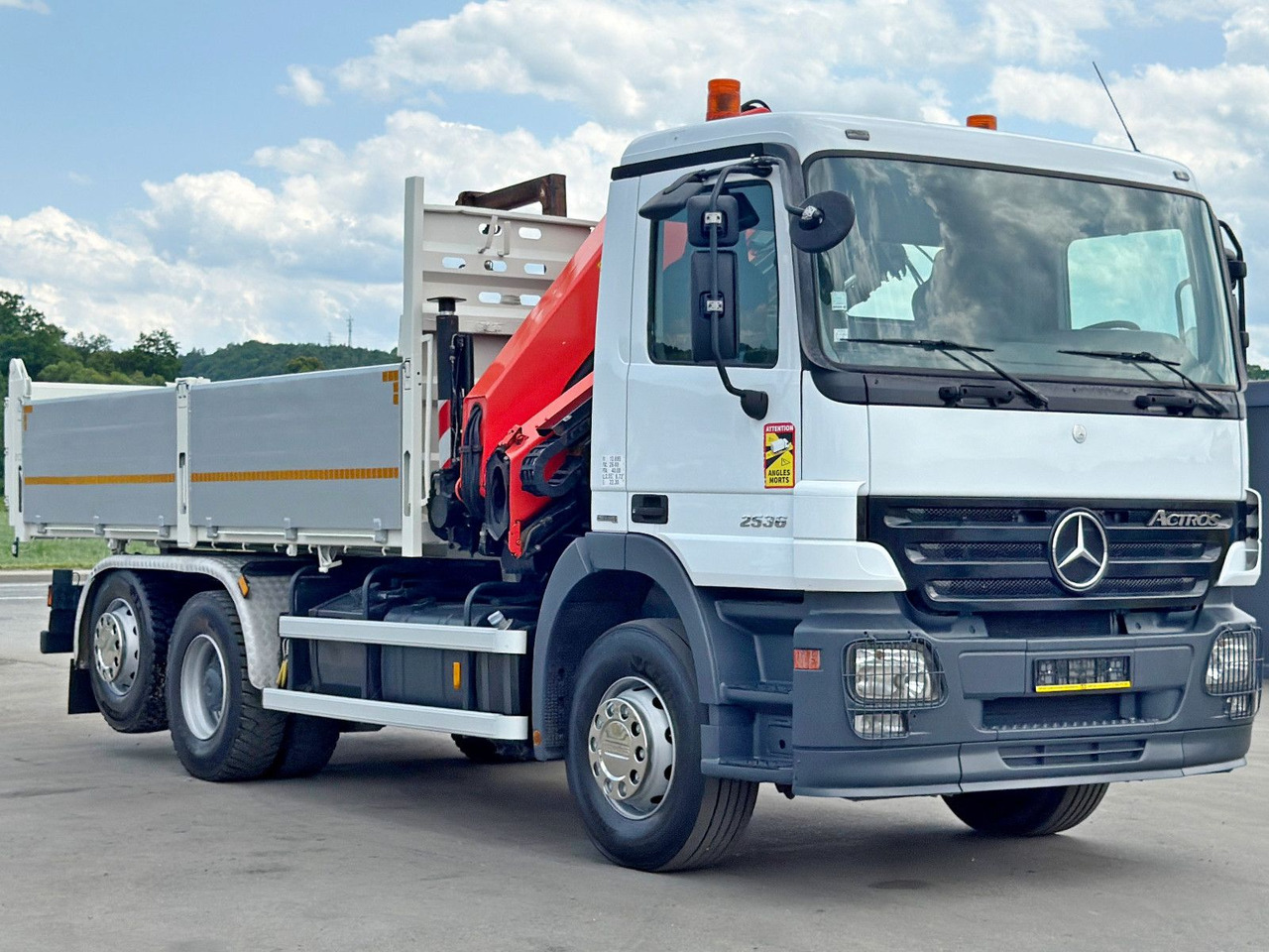 Mercedes-Benz ACTROS 2536* KIPPER 5,30m * PK 15500 + FUNK* TOP - Kamion s kranom: slika Mercedes-Benz ACTROS 2536* KIPPER 5,30m * PK 15500 + FUNK* TOP - Kamion s kranom Mercedes-Benz ACTROS 2536* KIPPER 5,30m * PK 15500 + FUNK* TOP - Kamion s kranom: slika Mercedes-Benz ACTROS 2536* KIPPER 5,30m * PK 15500 + FUNK* TOP - Kamion s kranom