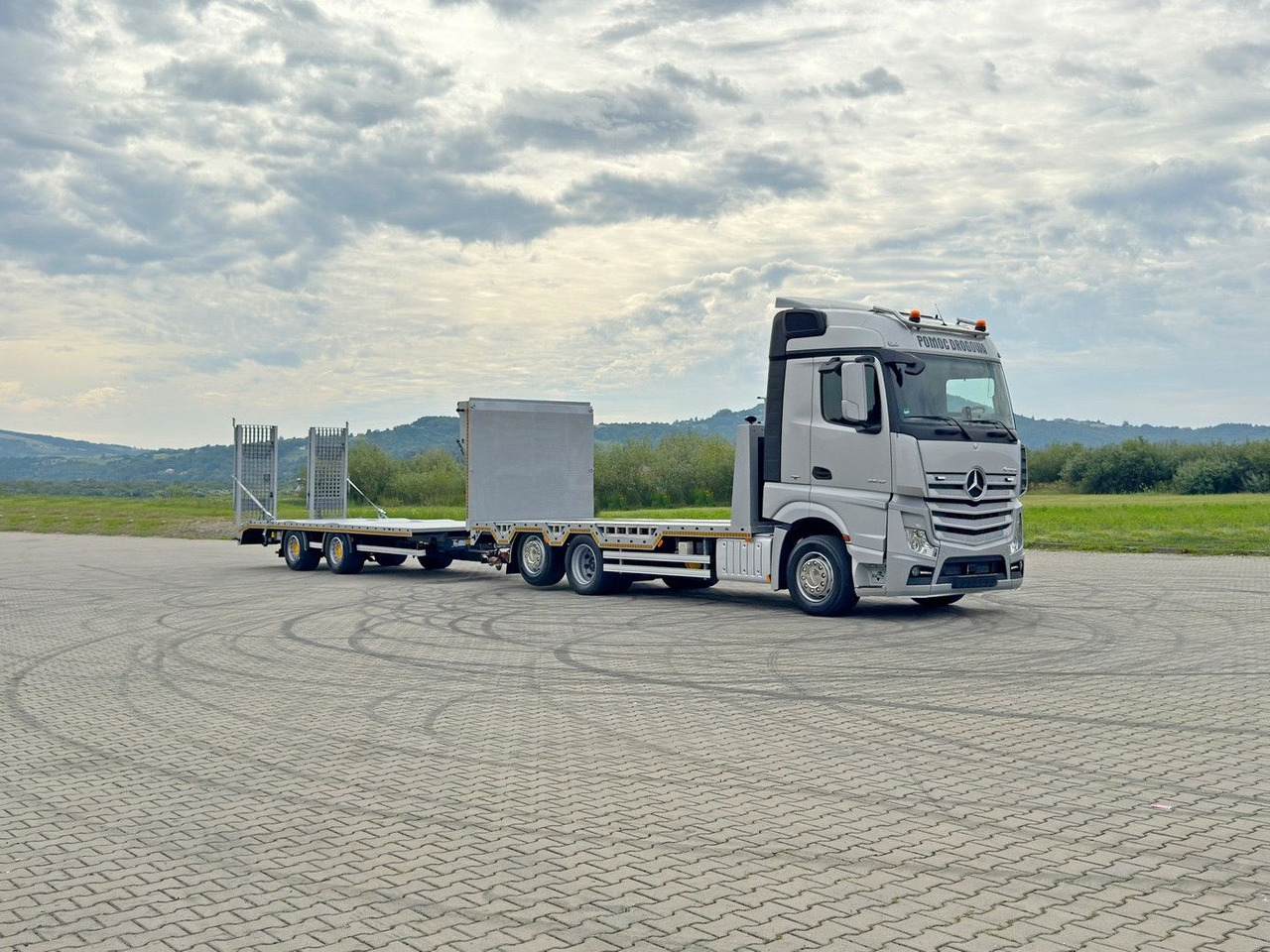 Mercedes-Benz ACTROS 2542 *ABSCHLEPPWAGEN 8,50m+Anhänger 7,32m - Kamion za vuču: slika Mercedes-Benz ACTROS 2542 *ABSCHLEPPWAGEN 8,50m+Anhänger 7,32m - Kamion za vuču Mercedes-Benz ACTROS 2542 *ABSCHLEPPWAGEN 8,50m+Anhänger 7,32m - Kamion za vuču: slika Mercedes-Benz ACTROS 2542 *ABSCHLEPPWAGEN 8,50m+Anhänger 7,32m - Kamion za vuču