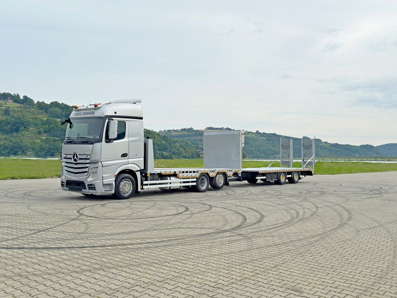 Mercedes-Benz ACTROS 2542 *ABSCHLEPPWAGEN 8,50m+Anhänger 7,32m - Kamion za vuču: slika Mercedes-Benz ACTROS 2542 *ABSCHLEPPWAGEN 8,50m+Anhänger 7,32m - Kamion za vuču Mercedes-Benz ACTROS 2542 *ABSCHLEPPWAGEN 8,50m+Anhänger 7,32m - Kamion za vuču: slika Mercedes-Benz ACTROS 2542 *ABSCHLEPPWAGEN 8,50m+Anhänger 7,32m - Kamion za vuču