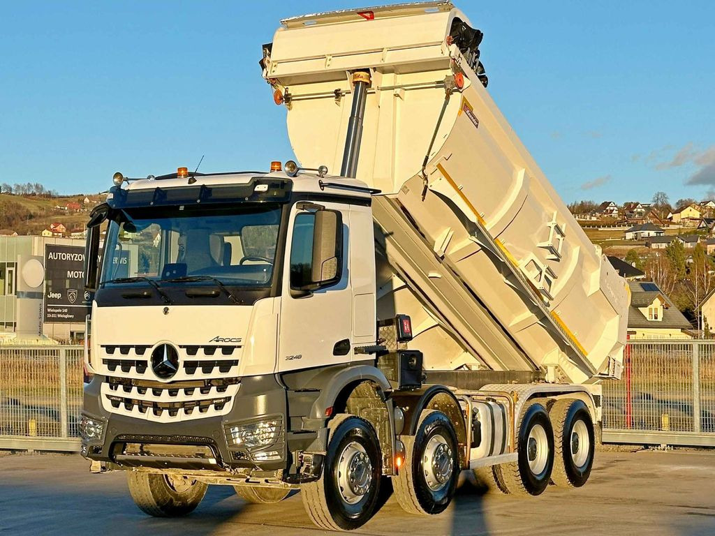 Mercedes-Benz AROCS 3248 * KIPPER * 8x4 * TOPZUSTAND - Kiper, Kamion s kranom: slika Mercedes-Benz AROCS 3248 * KIPPER * 8x4 * TOPZUSTAND - Kiper, Kamion s kranom Mercedes-Benz AROCS 3248 * KIPPER * 8x4 * TOPZUSTAND - Kiper, Kamion s kranom: slika Mercedes-Benz AROCS 3248 * KIPPER * 8x4 * TOPZUSTAND - Kiper, Kamion s kranom