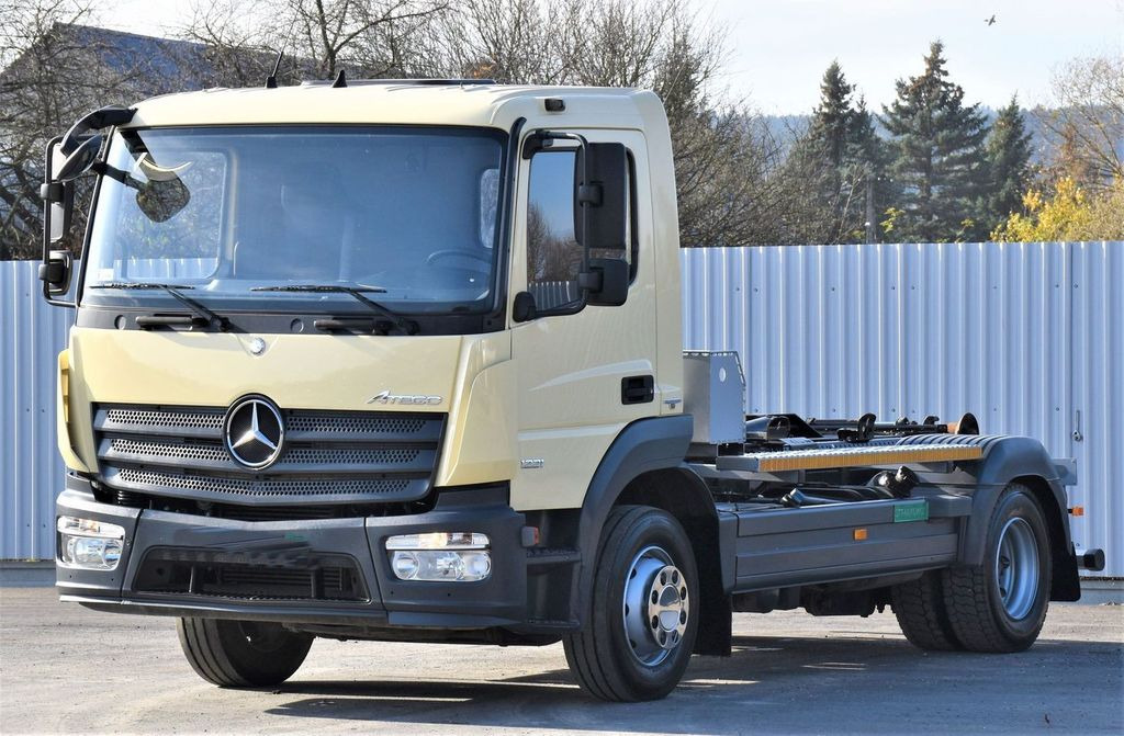 Mercedes-Benz ATEGO 1221 * ABROLLKIPPER * TOPZUSTAND - Kamion s kukastom dizalicom, Kamion s kranom: slika Mercedes-Benz ATEGO 1221 * ABROLLKIPPER * TOPZUSTAND - Kamion s kukastom dizalicom, Kamion s kranom Mercedes-Benz ATEGO 1221 * ABROLLKIPPER * TOPZUSTAND - Kamion s kukastom dizalicom, Kamion s kranom: slika Mercedes-Benz ATEGO 1221 * ABROLLKIPPER * TOPZUSTAND - Kamion s kukastom dizalicom, Kamion s kranom