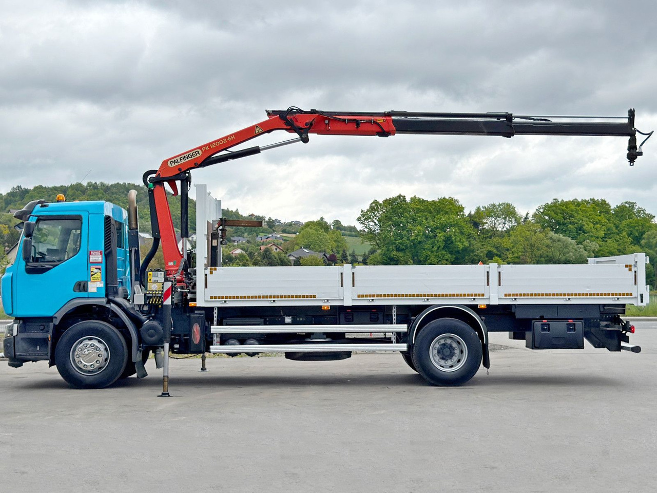 Renault C 320 * PK 12002 EH A + FUNK * TOPZUSTAND - Kamion s kranom: slika Renault C 320 * PK 12002 EH A + FUNK * TOPZUSTAND - Kamion s kranom Renault C 320 * PK 12002 EH A + FUNK * TOPZUSTAND - Kamion s kranom: slika Renault C 320 * PK 12002 EH A + FUNK * TOPZUSTAND - Kamion s kranom