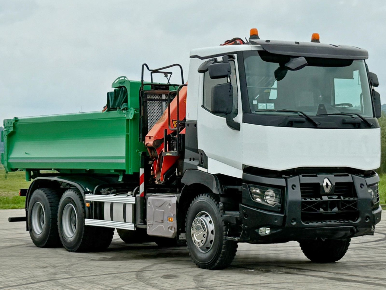 Renault C 430 *KIPPER 5,10 m + PK 16001 - K B* 6x4 - Kamion s kranom: slika Renault C 430 *KIPPER 5,10 m + PK 16001 - K B* 6x4 - Kamion s kranom Renault C 430 *KIPPER 5,10 m + PK 16001 - K B* 6x4 - Kamion s kranom: slika Renault C 430 *KIPPER 5,10 m + PK 16001 - K B* 6x4 - Kamion s kranom