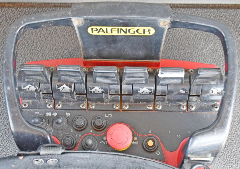 Kamion s kranom, Kiper Renault KERAX 370 DXI* KIPPER 3,70m *PK 15500 + FUNK*TOP: slika Kamion s kranom, Kiper Renault KERAX 370 DXI* KIPPER 3,70m *PK 15500 + FUNK*TOP