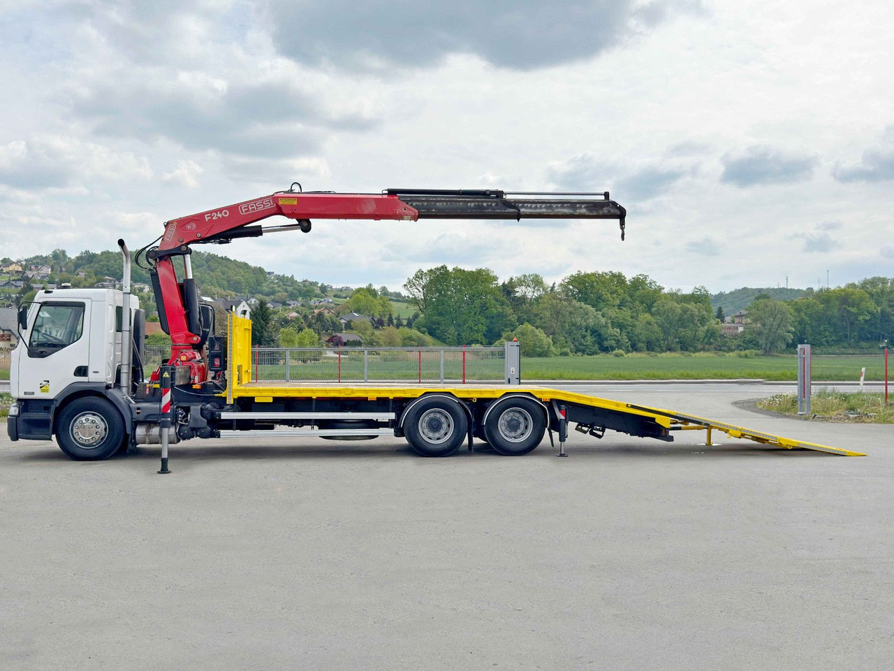 Kamion za vuču Renault PREMIUM 320 * FASSI F240B.22 + FUNK* TOP: slika Kamion za vuču Renault PREMIUM 320 * FASSI F240B.22 + FUNK* TOP