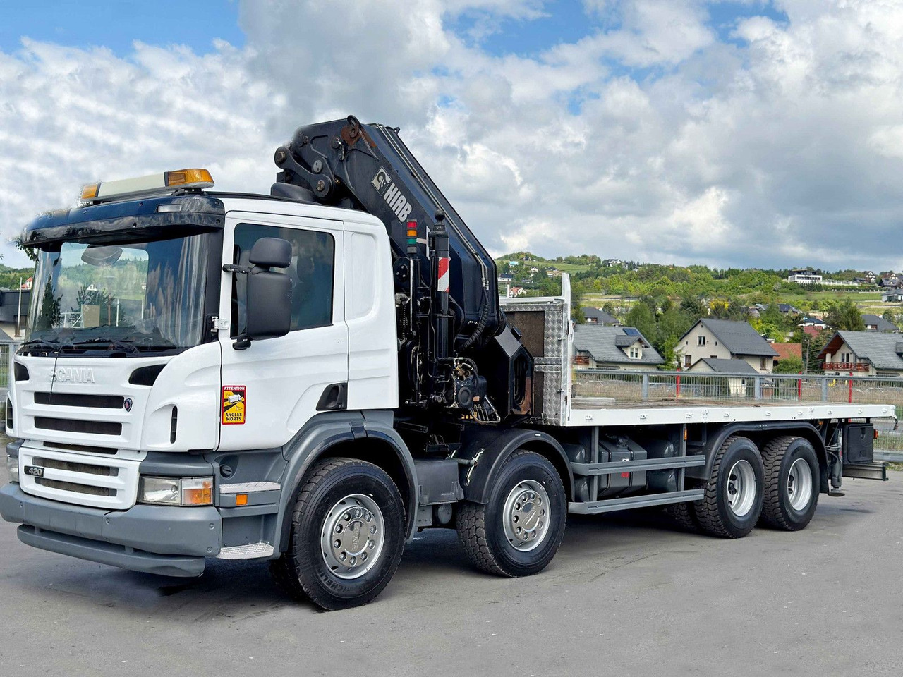 Scania P 420* PLATFORM 6,80m * HIAB 600 EP-5/FUNK * 8x4 - Kamion s kranom: slika Scania P 420* PLATFORM 6,80m * HIAB 600 EP-5/FUNK * 8x4 - Kamion s kranom Scania P 420* PLATFORM 6,80m * HIAB 600 EP-5/FUNK * 8x4 - Kamion s kranom: slika Scania P 420* PLATFORM 6,80m * HIAB 600 EP-5/FUNK * 8x4 - Kamion s kranom