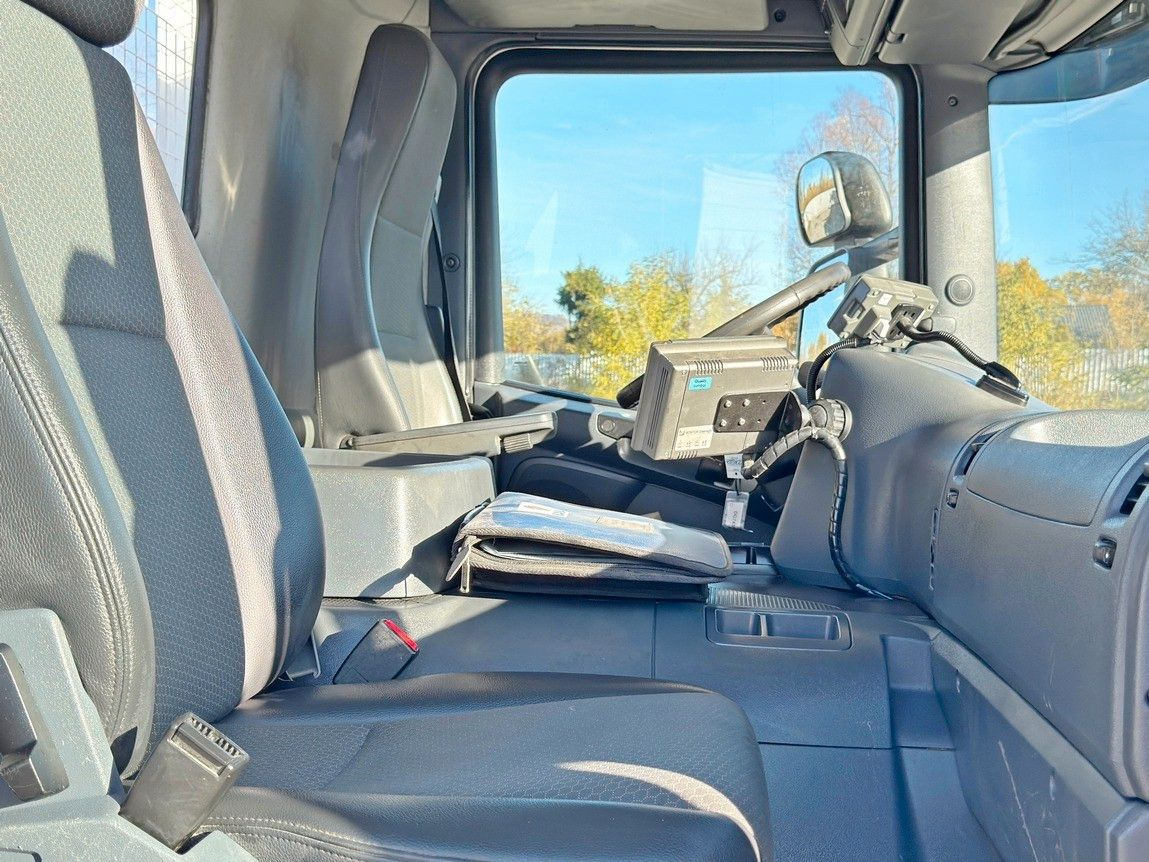 Kamion s kranom Scania P 450* PRITSCHE 6,90m * PK 23002- SH C FUNK *8x4: slika Kamion s kranom Scania P 450* PRITSCHE 6,90m * PK 23002- SH C FUNK *8x4