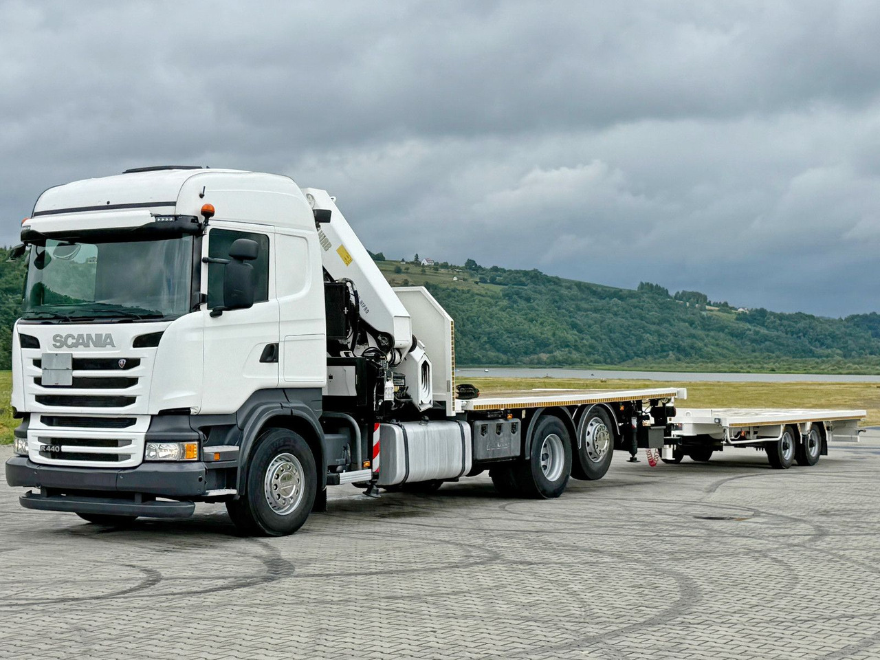 Scania R440 * HIAB 422 E-6 HIPRO + FUNK + Anhänger! 6x4 - Kamion s kranom: slika Scania R440 * HIAB 422 E-6 HIPRO + FUNK + Anhänger! 6x4 - Kamion s kranom Scania R440 * HIAB 422 E-6 HIPRO + FUNK + Anhänger! 6x4 - Kamion s kranom: slika Scania R440 * HIAB 422 E-6 HIPRO + FUNK + Anhänger! 6x4 - Kamion s kranom