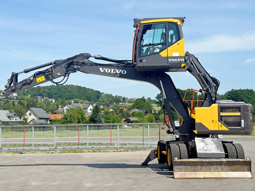 Volvo EW 160 E* Umschlagbagger * TOPZUSTAND - Bager na kotačima: slika Volvo EW 160 E* Umschlagbagger * TOPZUSTAND - Bager na kotačima Volvo EW 160 E* Umschlagbagger * TOPZUSTAND - Bager na kotačima: slika Volvo EW 160 E* Umschlagbagger * TOPZUSTAND - Bager na kotačima