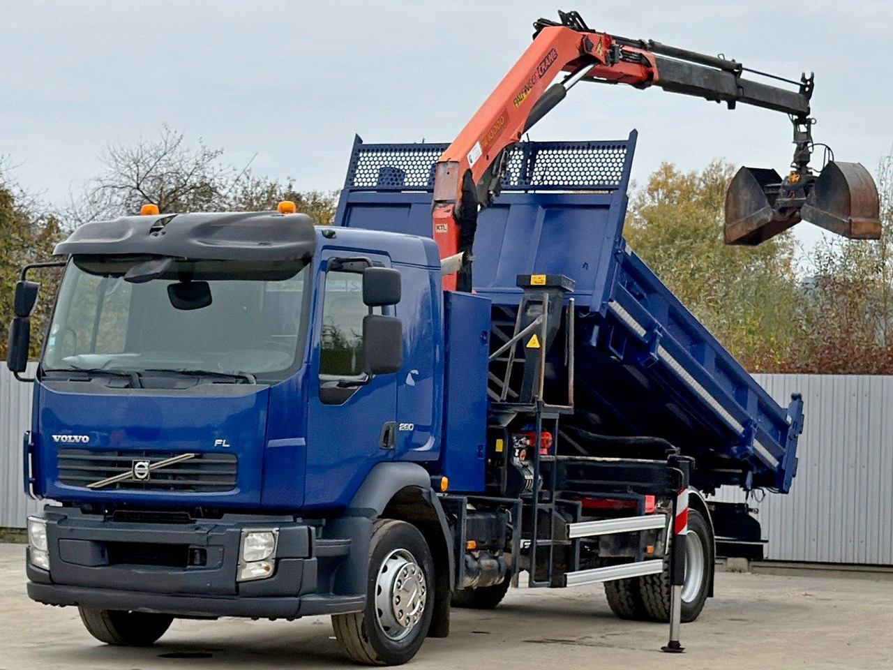 Volvo FL280 KIPPER 4,35m * PALFINGER PK 10000 + FUNK - Kamion s kranom: slika Volvo FL280 KIPPER 4,35m * PALFINGER PK 10000 + FUNK - Kamion s kranom Volvo FL280 KIPPER 4,35m * PALFINGER PK 10000 + FUNK - Kamion s kranom: slika Volvo FL280 KIPPER 4,35m * PALFINGER PK 10000 + FUNK - Kamion s kranom