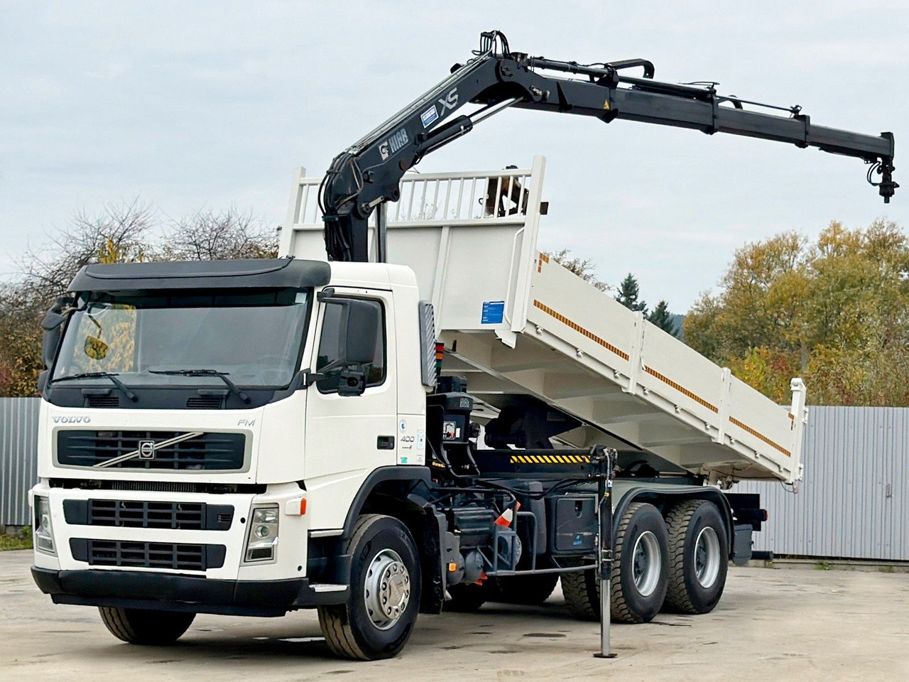 Volvo FM 400 Kipper 6,20m * HIAB 144 B-3 HIDUO* 6x4 - Kiper: slika Volvo FM 400 Kipper 6,20m * HIAB 144 B-3 HIDUO* 6x4 - Kiper Volvo FM 400 Kipper 6,20m * HIAB 144 B-3 HIDUO* 6x4 - Kiper: slika Volvo FM 400 Kipper 6,20m * HIAB 144 B-3 HIDUO* 6x4 - Kiper