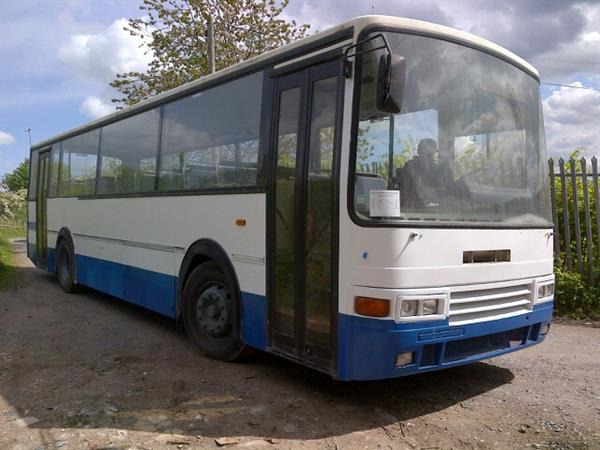 1993 VOLVO B10m 10 METRE BUS LEFT HAND DRIVE - Prigradski autobus: slika 1993 VOLVO B10m 10 METRE BUS LEFT HAND DRIVE - Prigradski autobus 1993 VOLVO B10m 10 METRE BUS LEFT HAND DRIVE - Prigradski autobus: slika 1993 VOLVO B10m 10 METRE BUS LEFT HAND DRIVE - Prigradski autobus