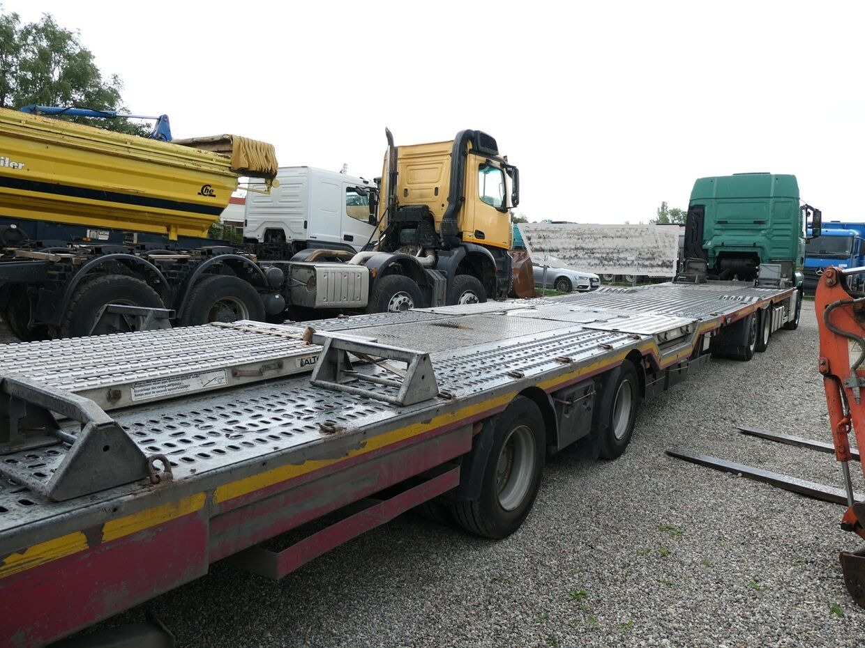 MAN TGX 24 24.500 - Autotransporter: slika MAN TGX 24 24.500 - Autotransporter MAN TGX 24 24.500 - Autotransporter: slika MAN TGX 24 24.500 - Autotransporter
