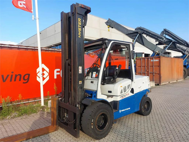Hyster H5.5FT - Diesel viličar: slika Hyster H5.5FT - Diesel viličar Hyster H5.5FT - Diesel viličar: slika Hyster H5.5FT - Diesel viličar