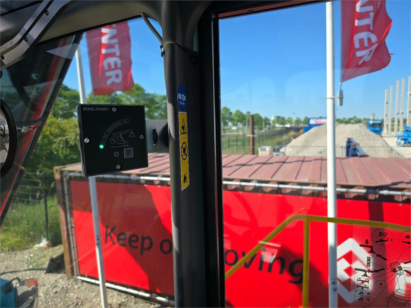 Dohvatni viličar KONECRANES SMV 4632 TC5: slika Dohvatni viličar KONECRANES SMV 4632 TC5 Dohvatni viličar KONECRANES SMV 4632 TC5: slika Dohvatni viličar KONECRANES SMV 4632 TC5